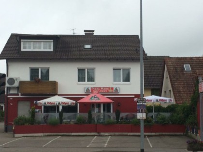 照片: Pizza Mann Windschl&amp;auml;g
